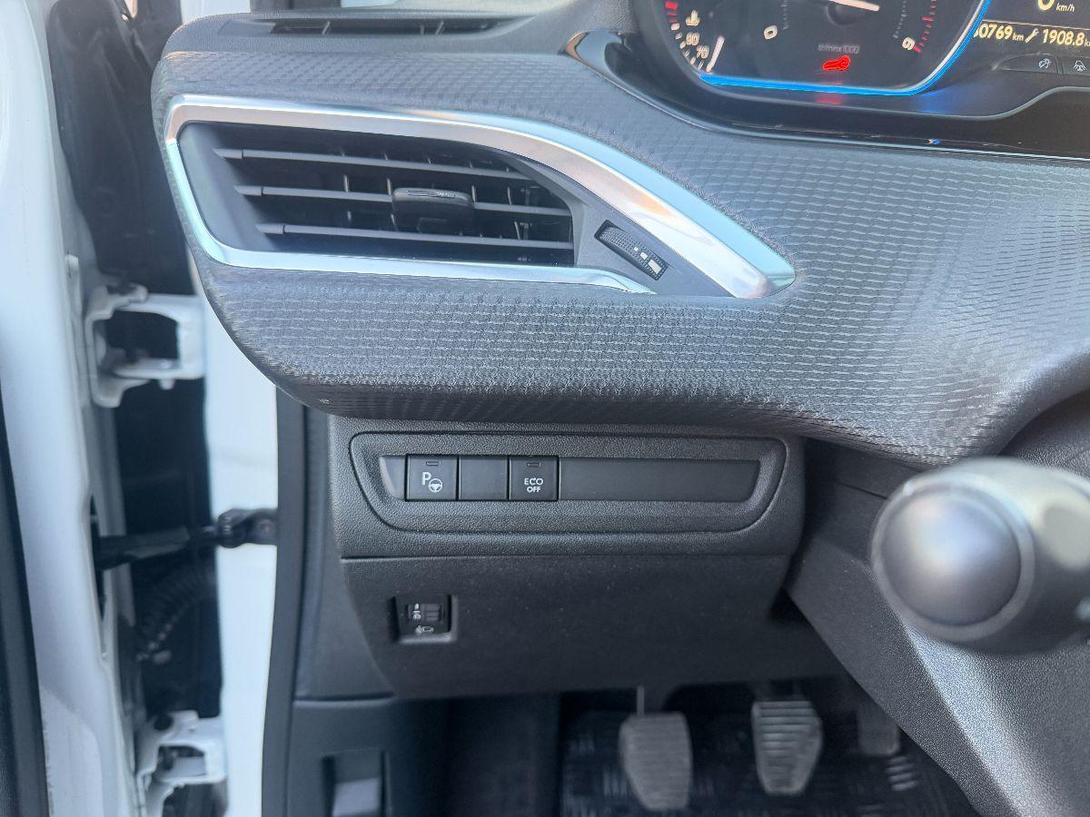 PEUGEOT - 2008 - BlueHDi 120 S&S Allure