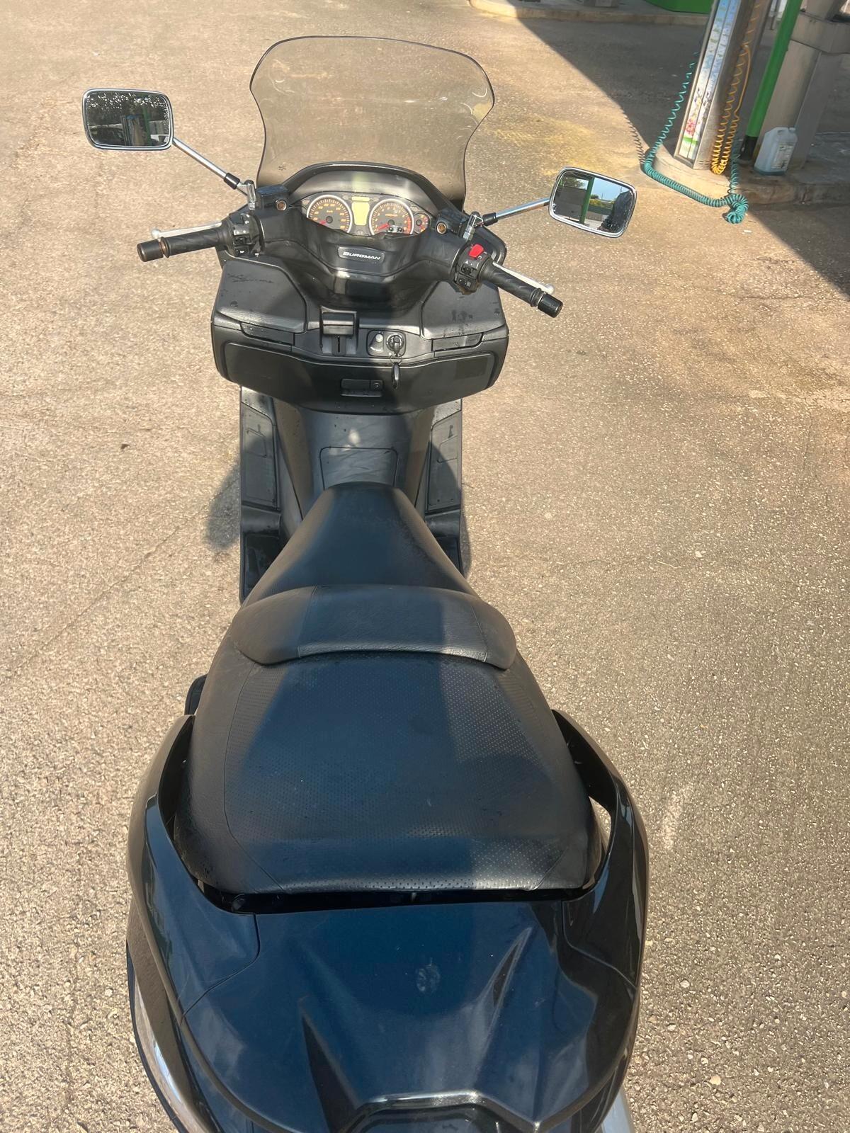 Suzuki Burgman 400