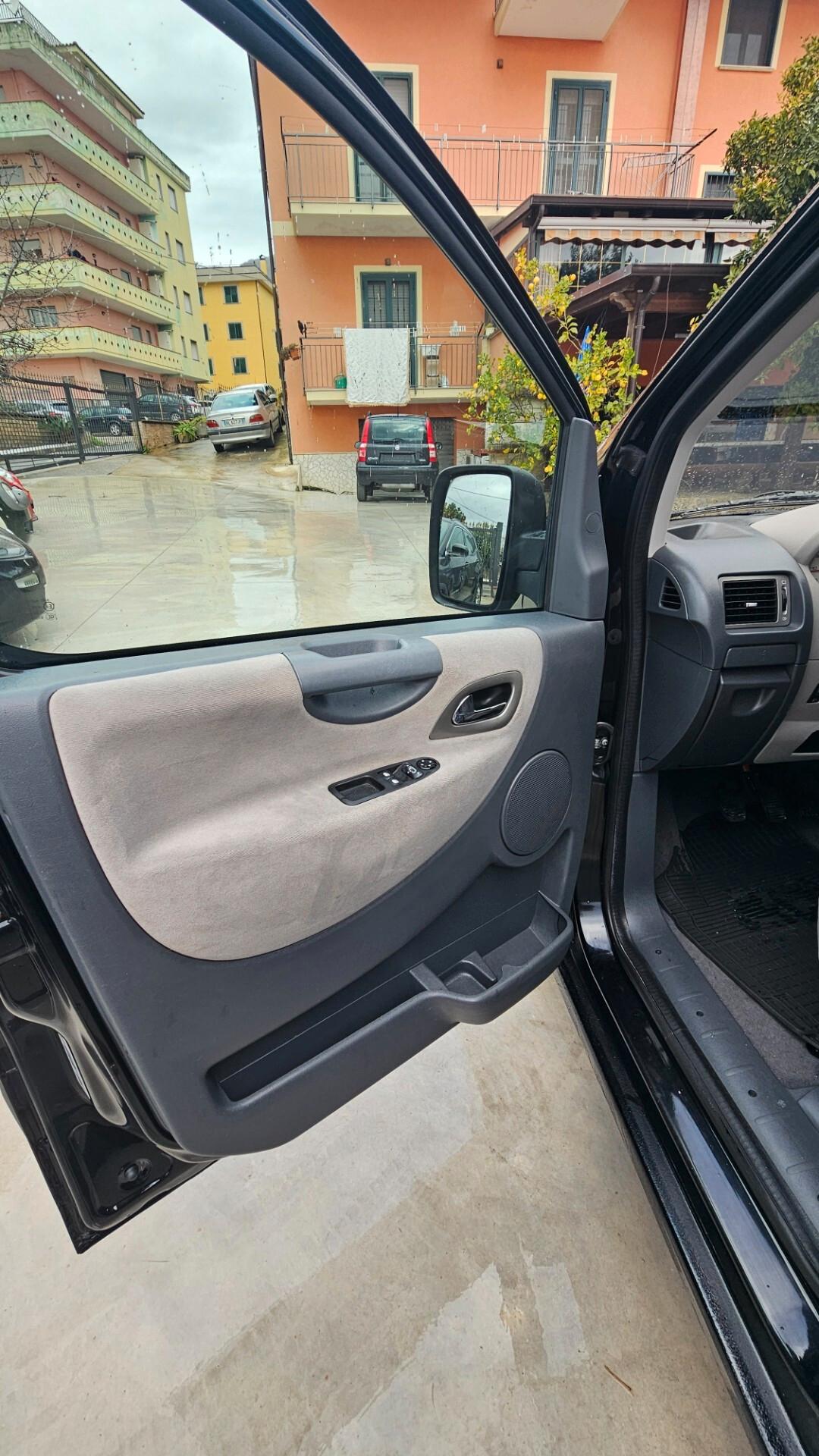 Fiat Scudo 2.0 MJT/136 DPF PL Panorama Family 8 posti (M1)