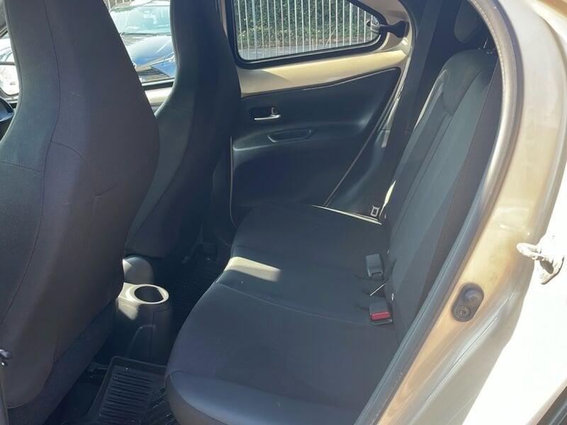 Toyota Aygo X 1.0B (72 CV) Lounge