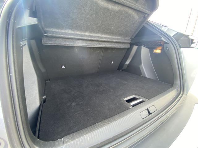 PEUGEOT 2008 *PROMO* PureTech 130 S&S Allure