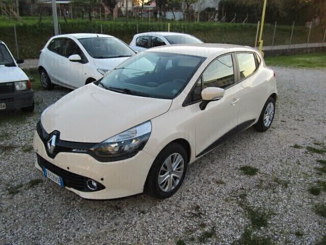 Renault Clio 1.2 75CV 5 porte unipropr. anche neopat.