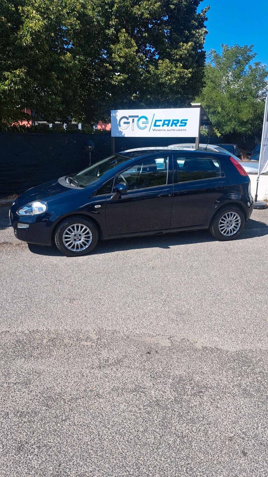 Fiat Punto 1.3 MJT II - 2018 - 52.300 km