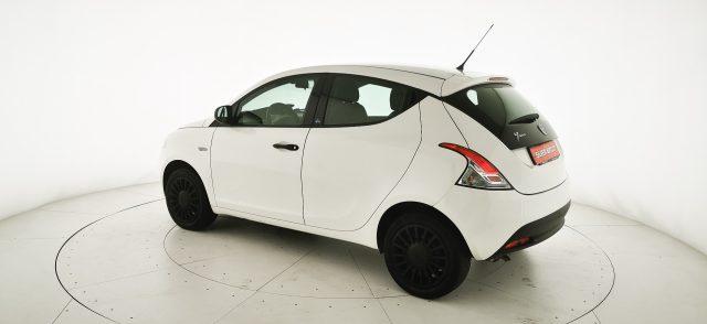 LANCIA Ypsilon 1.2 69 CV 5 porte GPL Ecochic Gold