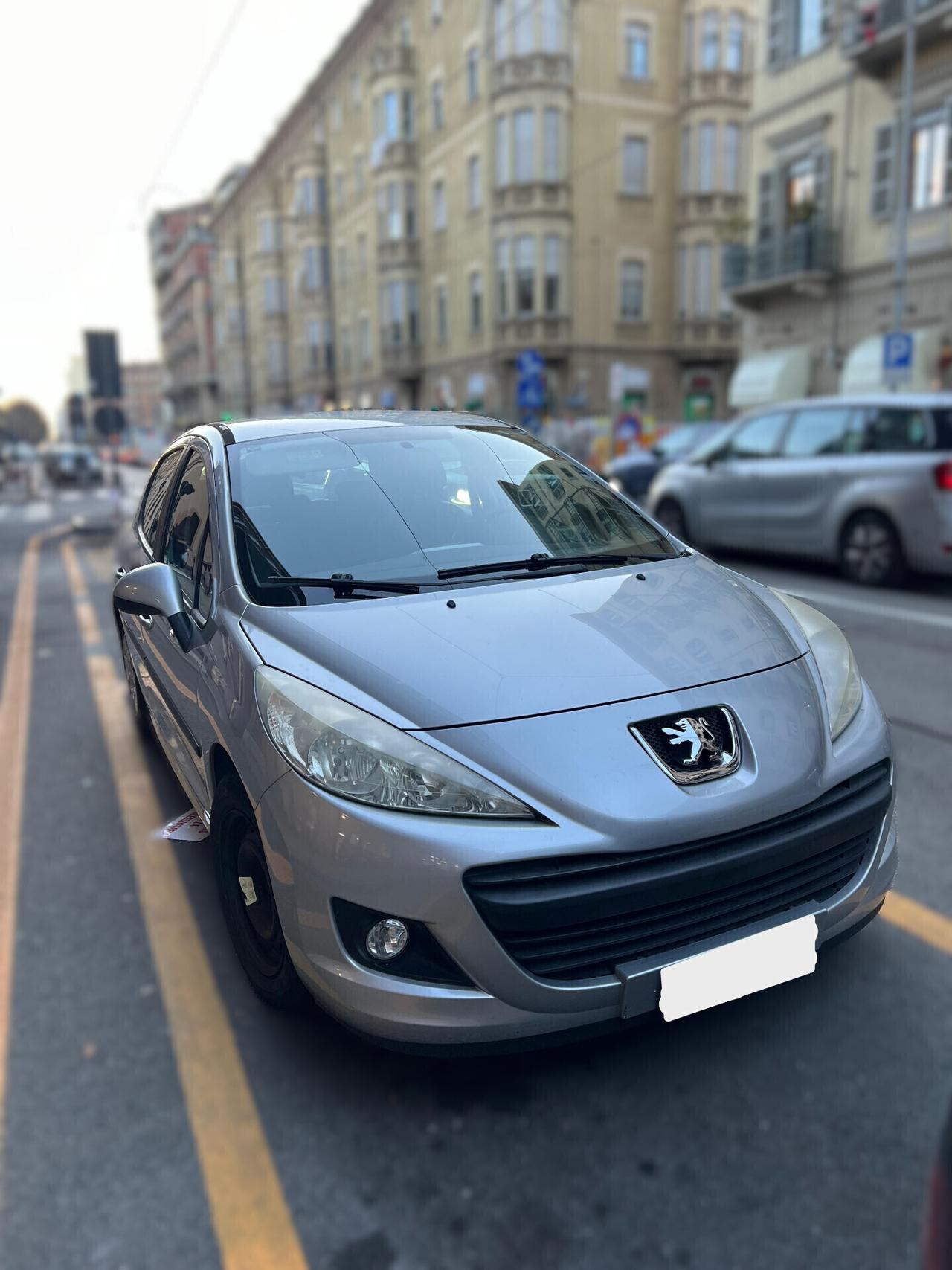 Peugeot 207