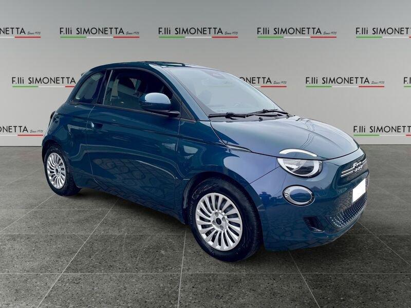 FIAT 500 e 42 kWh - AZIENDALE