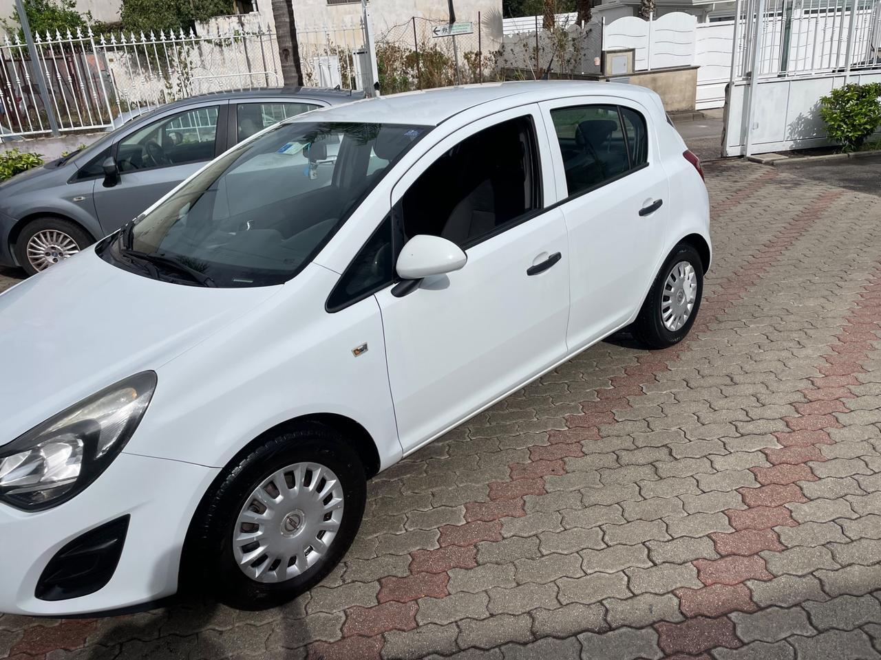 Opel Corsa 1.2 85CV 5 porte GPL-TECH Ecotec