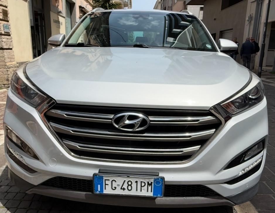Qualitycars Pescara propone Hyundai Tucson 2.0 CRDi 4WD aut. Comfort