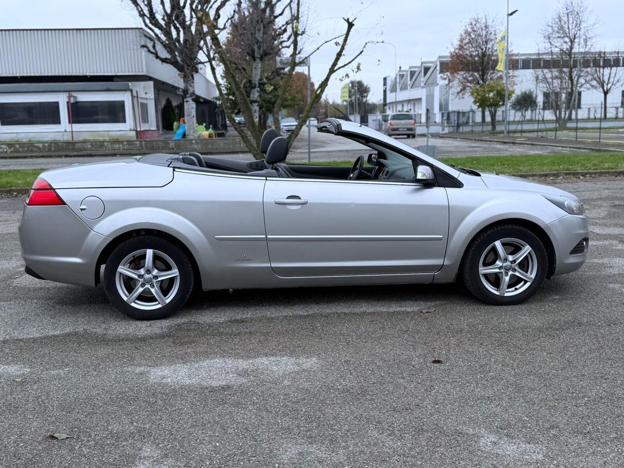 Ford Focus 2.0 TDCI CABRIO Neopatentati