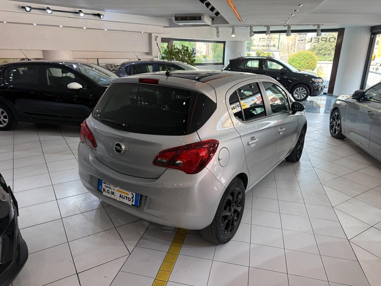 Opel Corsa 1.4 5 porte Innovation KM 81826