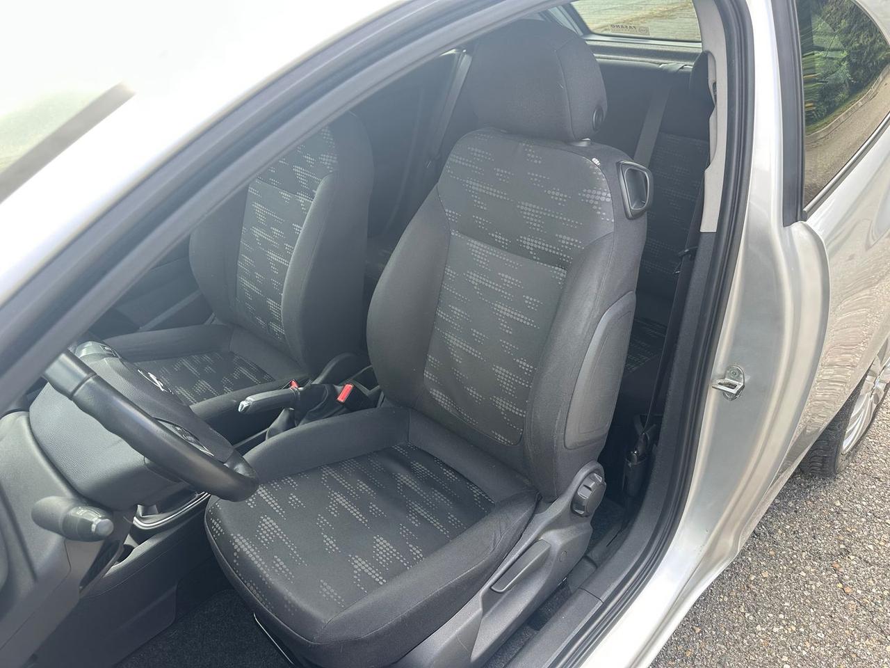 Opel Corsa Cosmo 1.2 Eco FLEX #6774