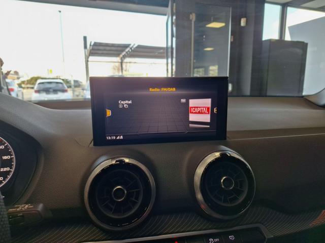AUDI Q2 30 TDI S tronic S line Edition
