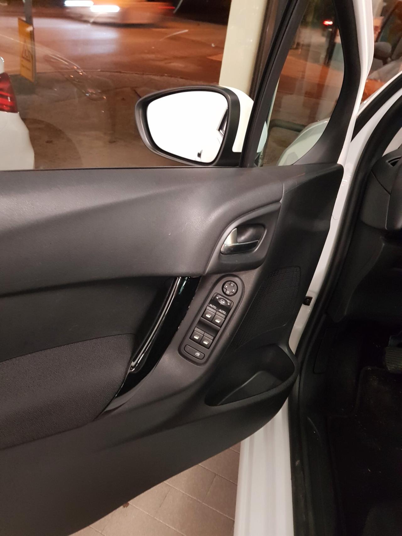 Citroen C3 PureTech 82 Monna Lisa