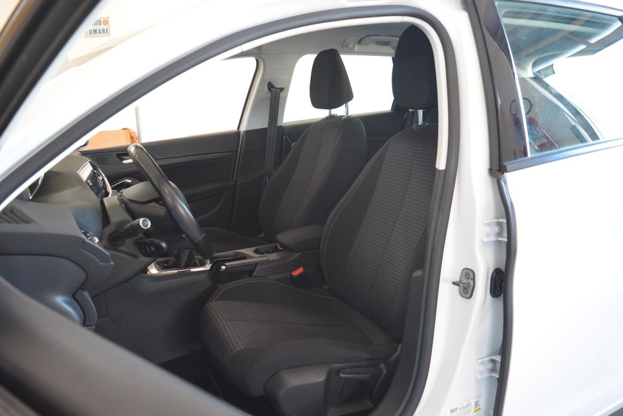 Peugeot 308 BlueHDi 130 S&S SW Active telecamera