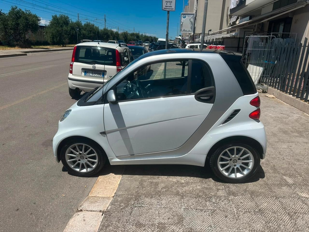 Smart ForTwo 1000 52 kW coupé passion