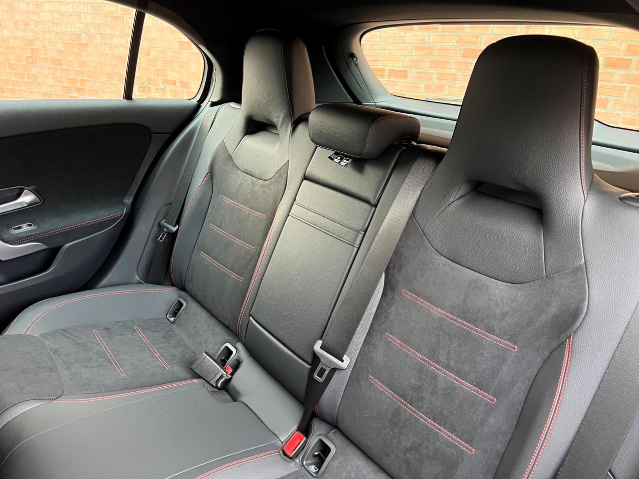 Mercedes-benz A180 Automatica AMG Line Premium
