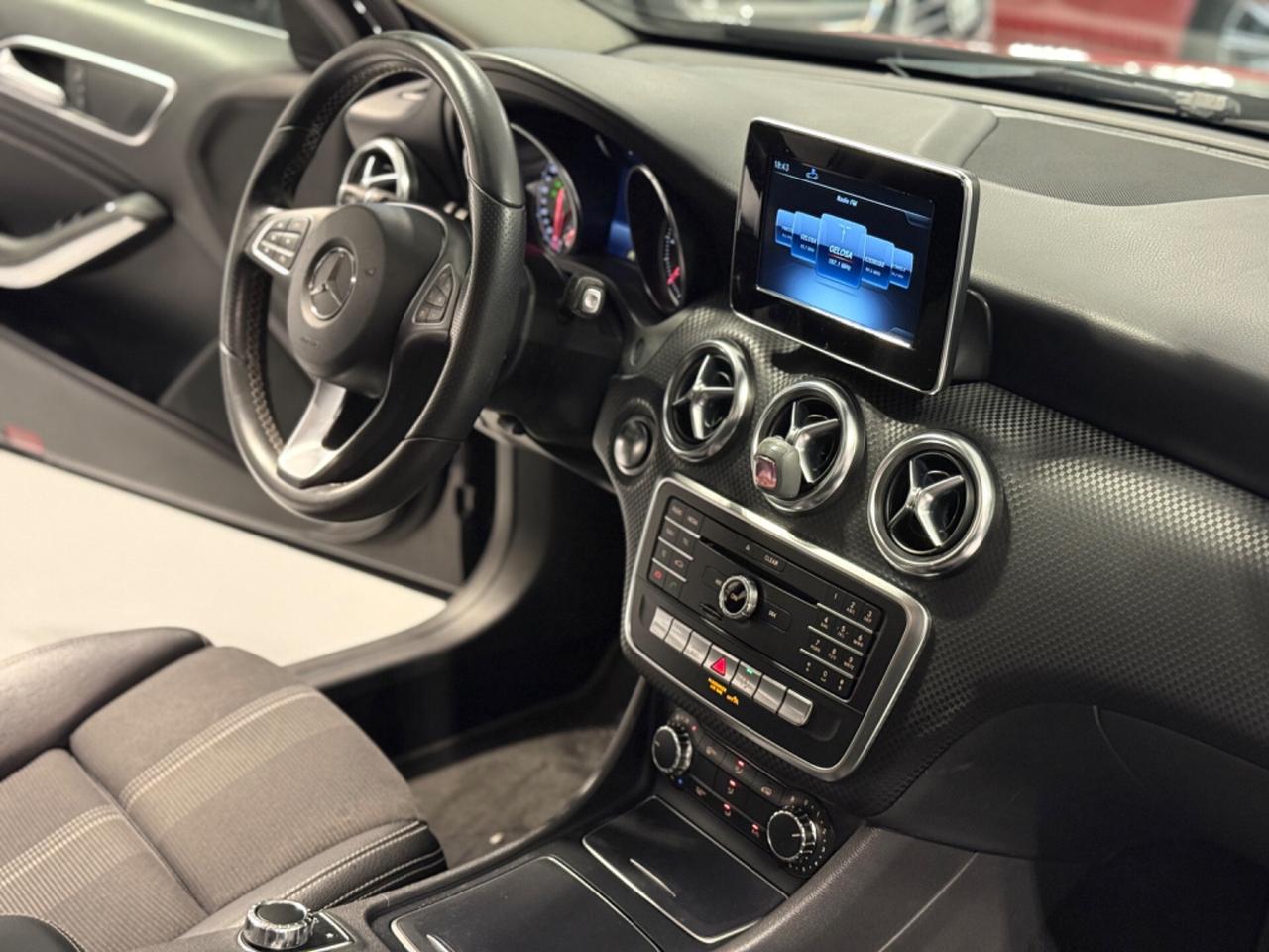 Mercedes-benz A180d Sport auto FULL LED! PELLE! EURO 6!