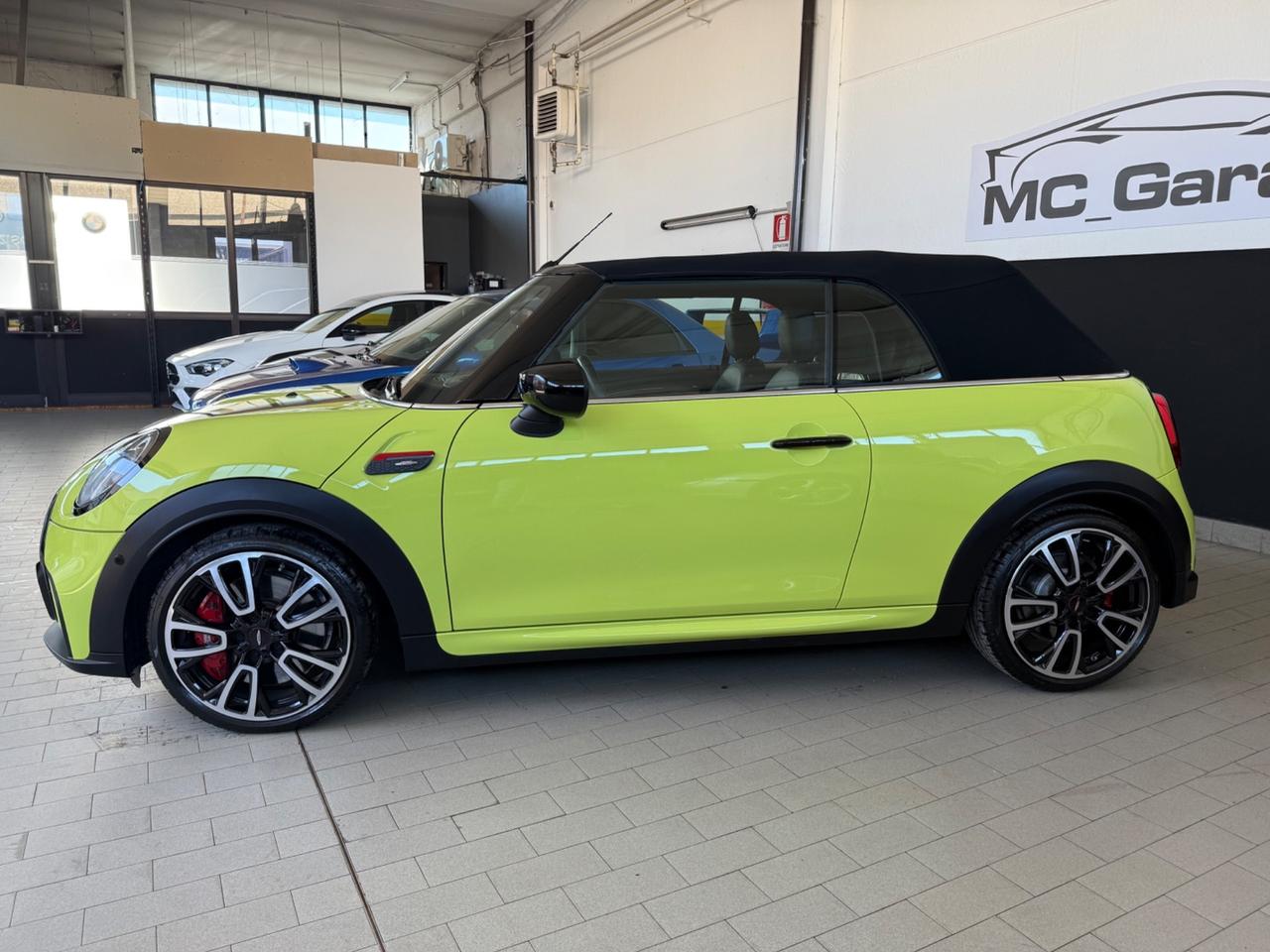 Mini John Cooper Works Cabrio jhon scarico remus