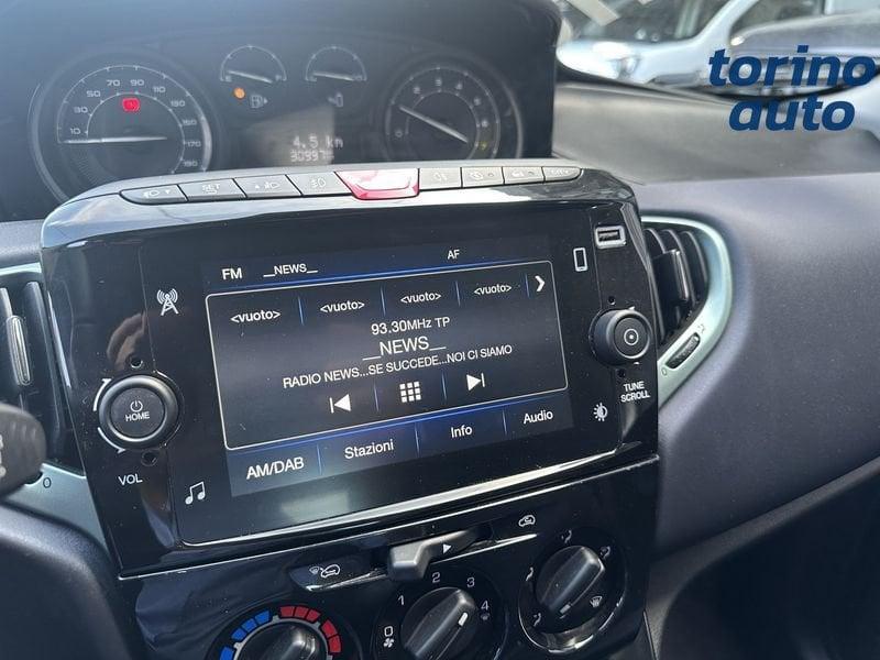 Lancia Ypsilon 1.0 FireFly 70cv Hybrid Gold