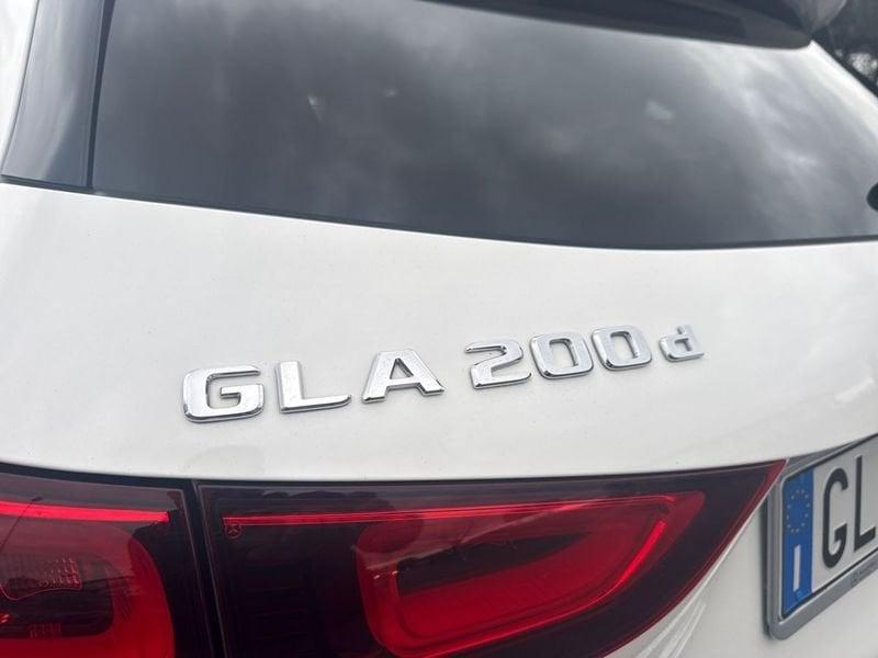 Mercedes-Benz GLA 200 d Premium auto