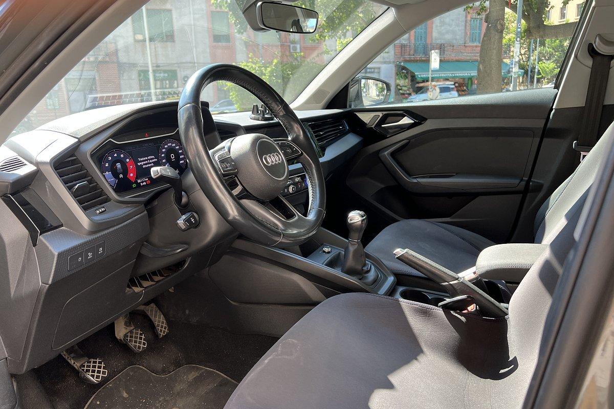 AUDI A1 SPB 25 TFSI Identity Black