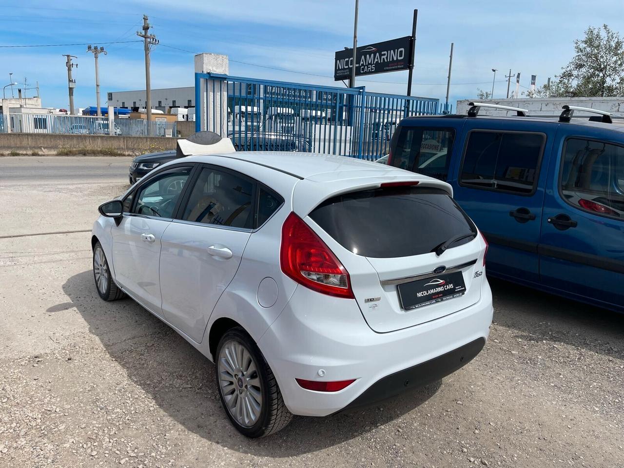 Ford Fiesta 1.4 TDCi 5p. Titanium