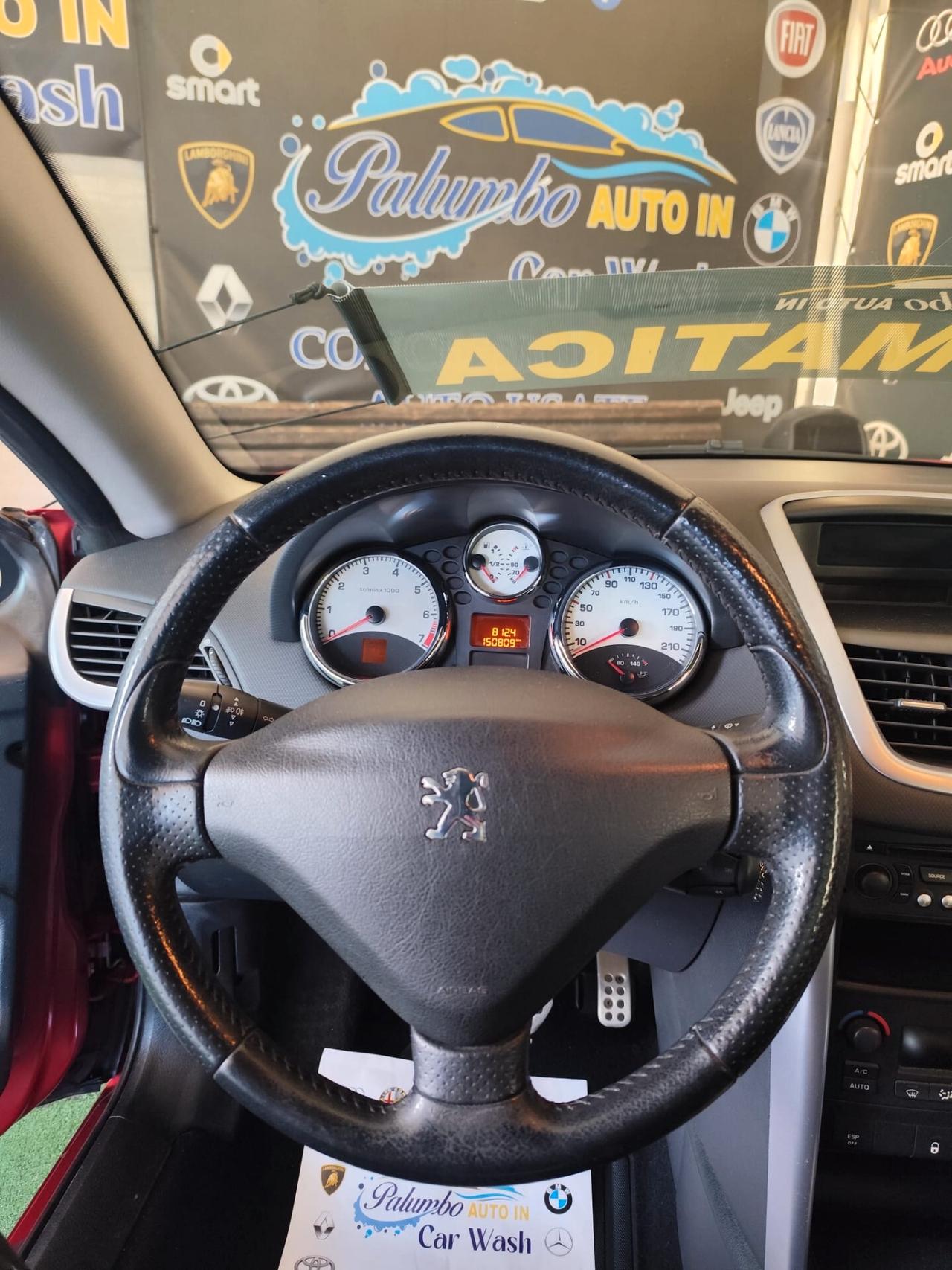 Peugeot 207 1.6 VTi 120CV CC aut. Féline