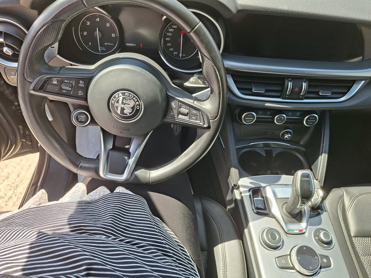 Alfa Romeo Stelvio 2.2 Turbodiesel 190 CV AT8 Q4 Sprint