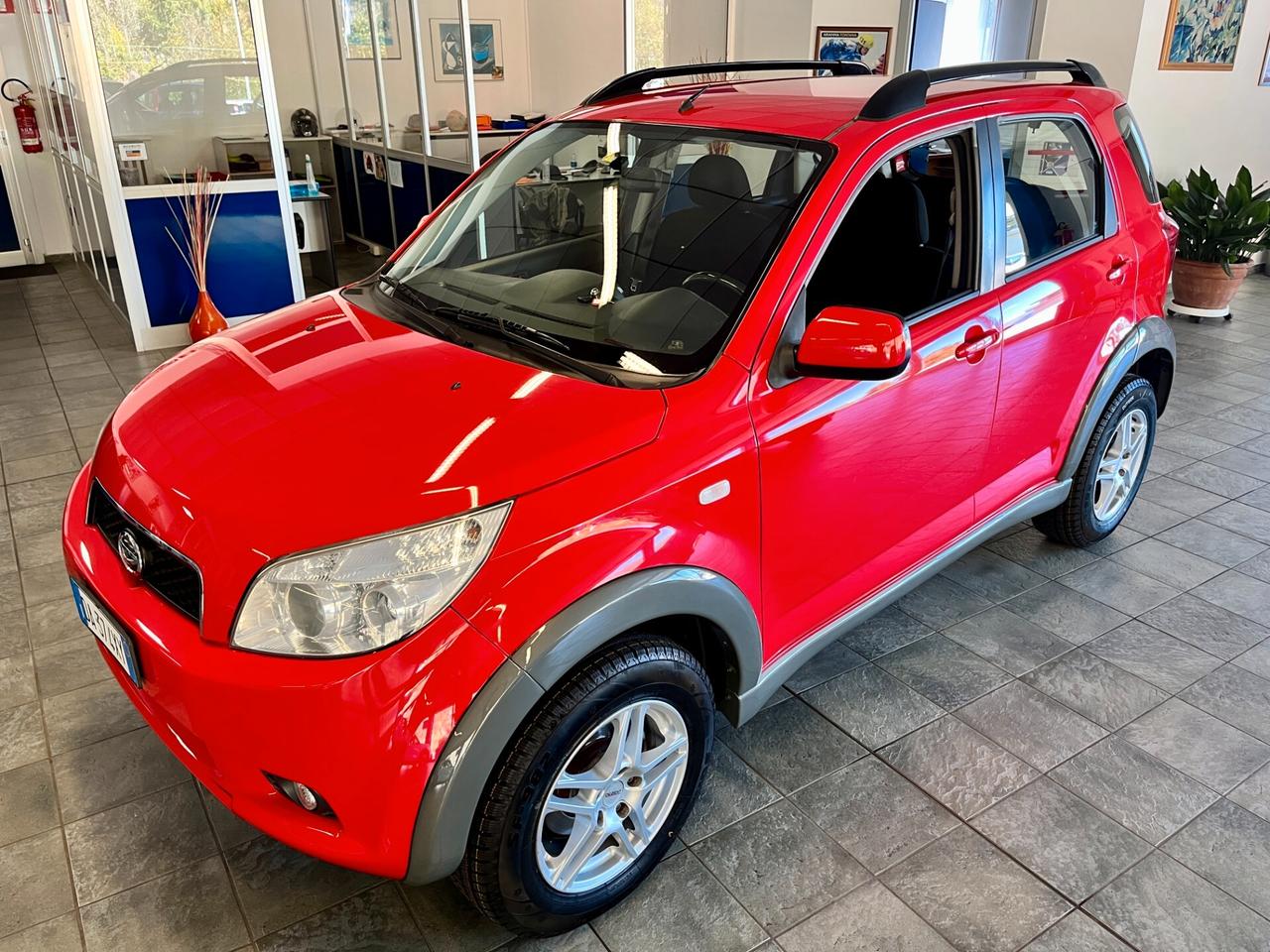 Daihatsu Terios 1.5 4X4 SX O/F-NEOPATENTATI-