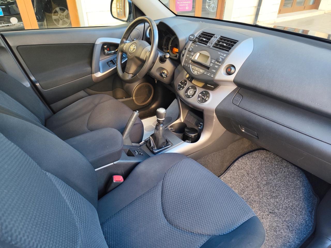 Toyota RAV 4 RAV4 2.2 D-4D 136CV 4WD DIESEL