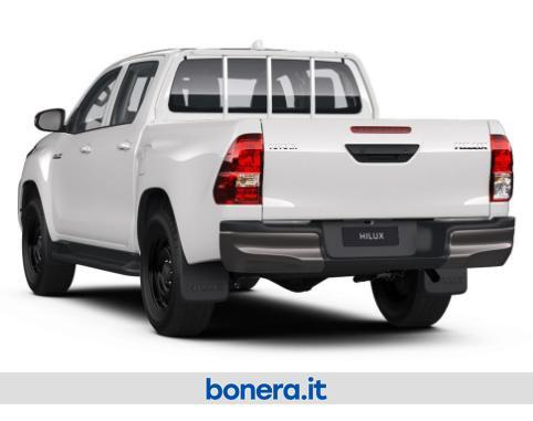 Toyota Hilux Double Cab 2.8 D-4D Comfort M/T