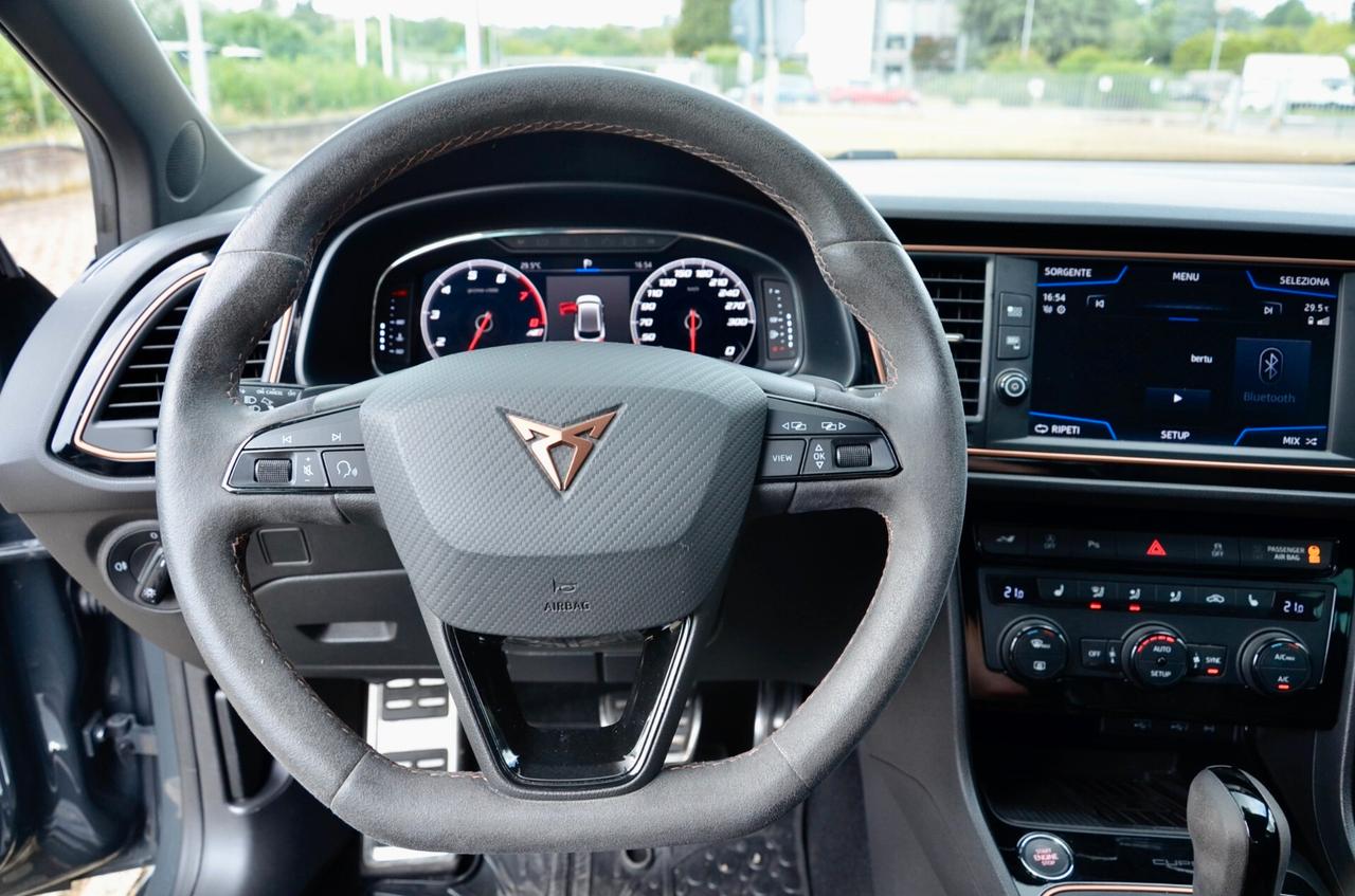 CUPRA LEON ST 2.0 TSI CUPRA R 4DRIVE 300cv DSG, UFF ITALIANA, SERVICE UFF SEAT, EURO 6D, SCARICO, FARI LED, PADDLE, NAVI, PERMUTE