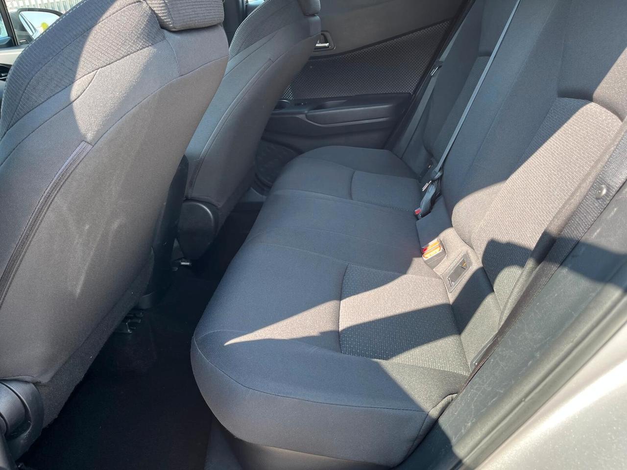 Toyota C-HR 1.8 Hybrid E-CVT Active