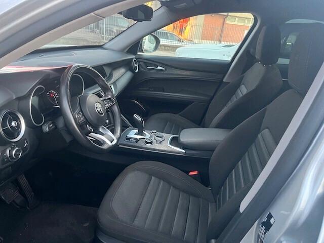 Alfa Romeo Stelvio 2.2 Turbodiesel 190 CV AT8 Q4 Business