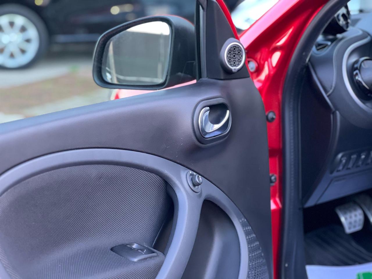 Smart ForFour 0.9 t Brabus Xclusive 109cv twinamic Cabrio