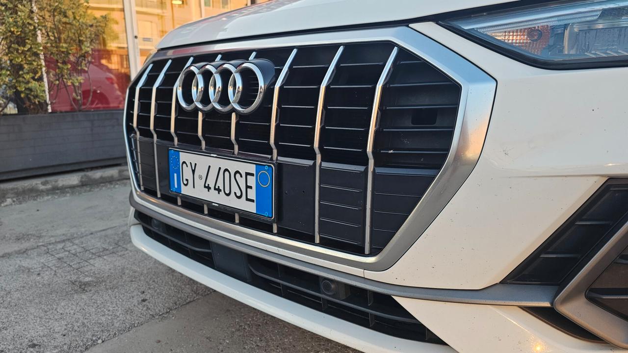 Audi Q3 35 TDI S tronic line edition