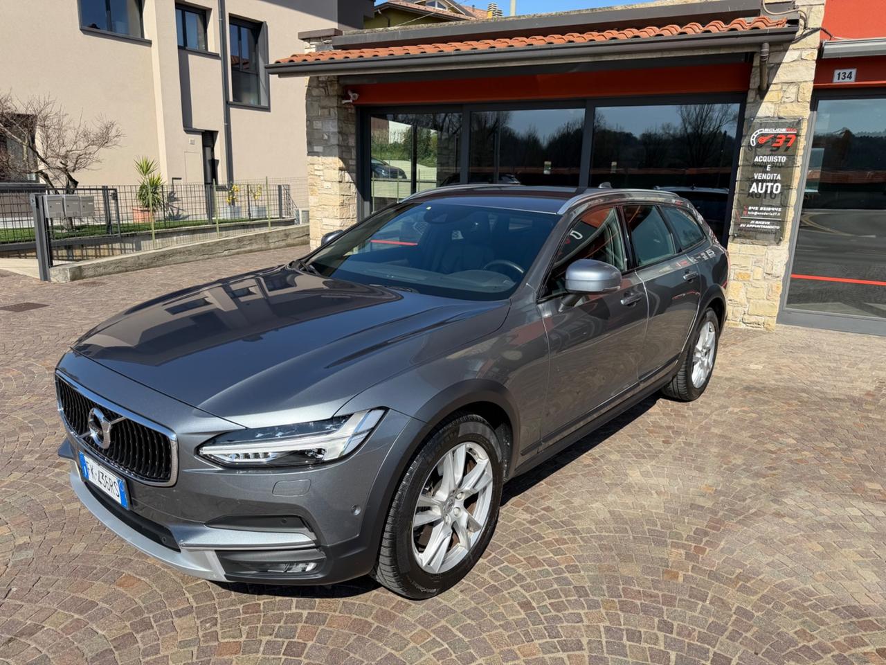 Volvo V90 Cross Country D4 AWD Geartronic Pro