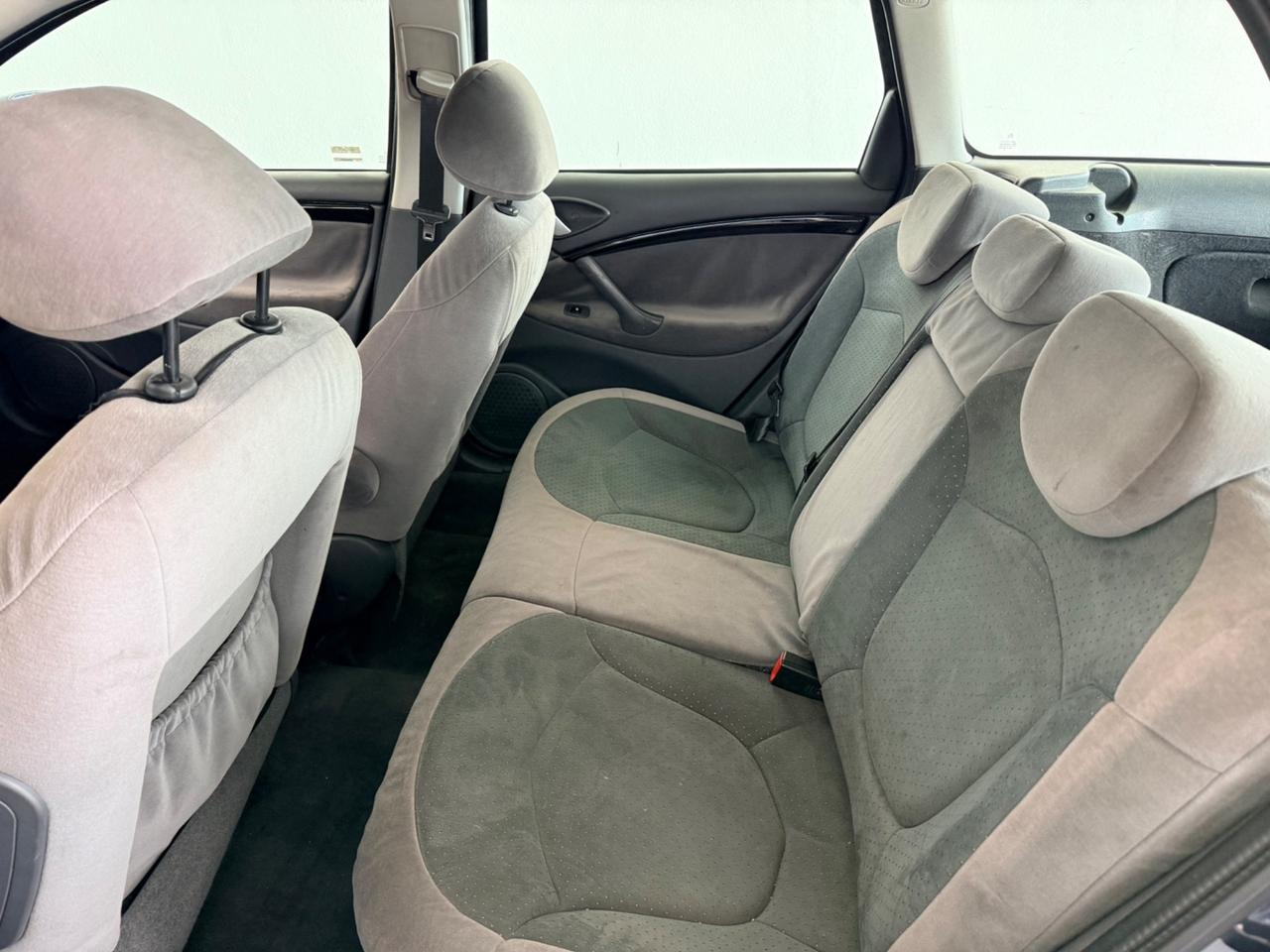 Citroen C5 1.6 HDi 110CV FAP SW Elegance