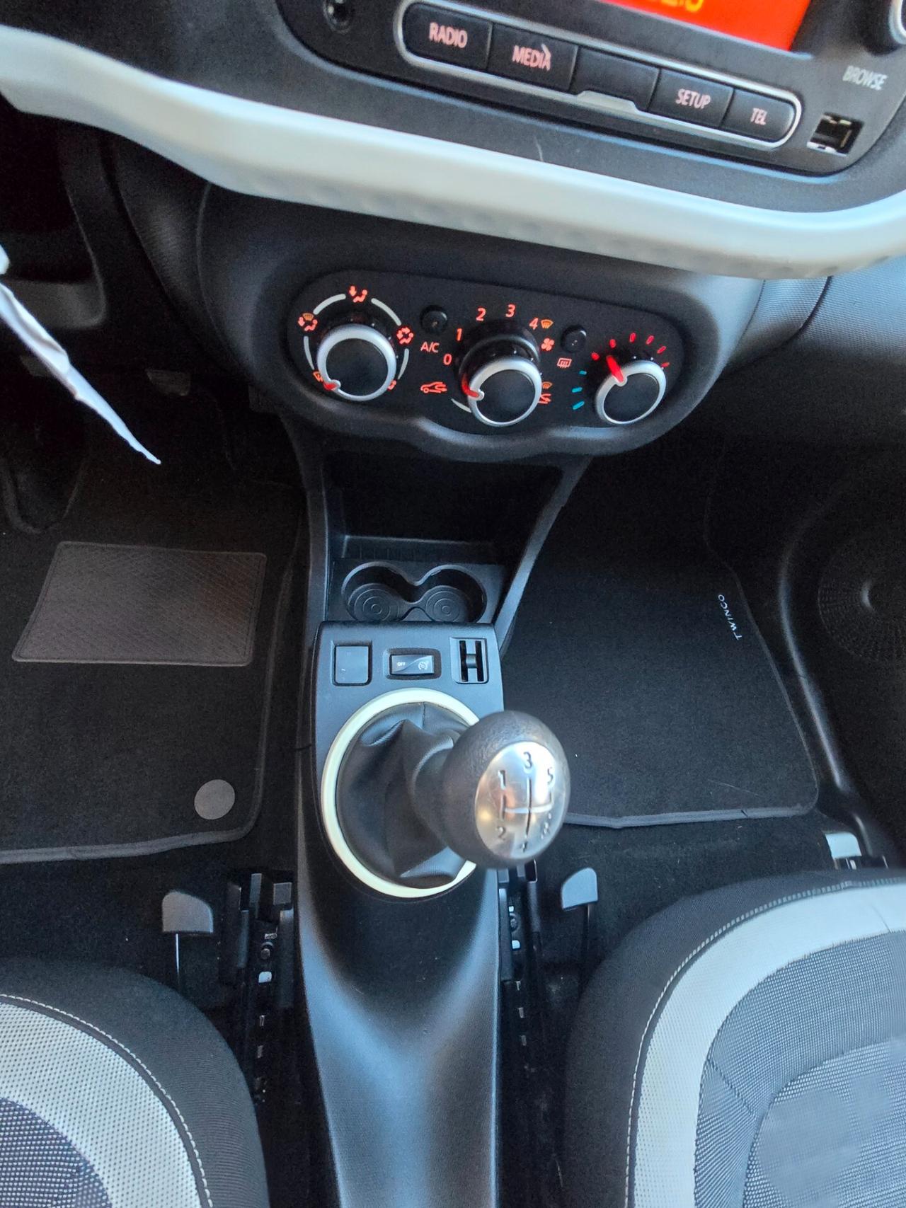 Renault Twingo SCe EDC Zen