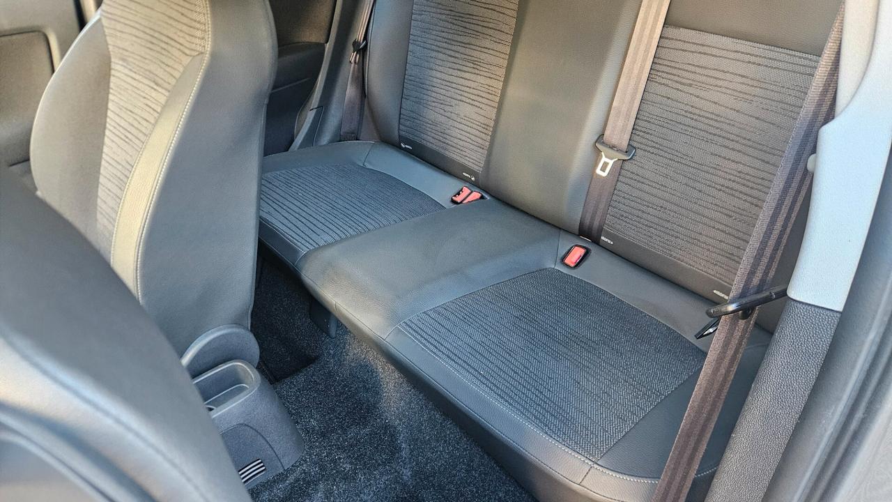 Opel Corsa 1.2 3 porte Edition