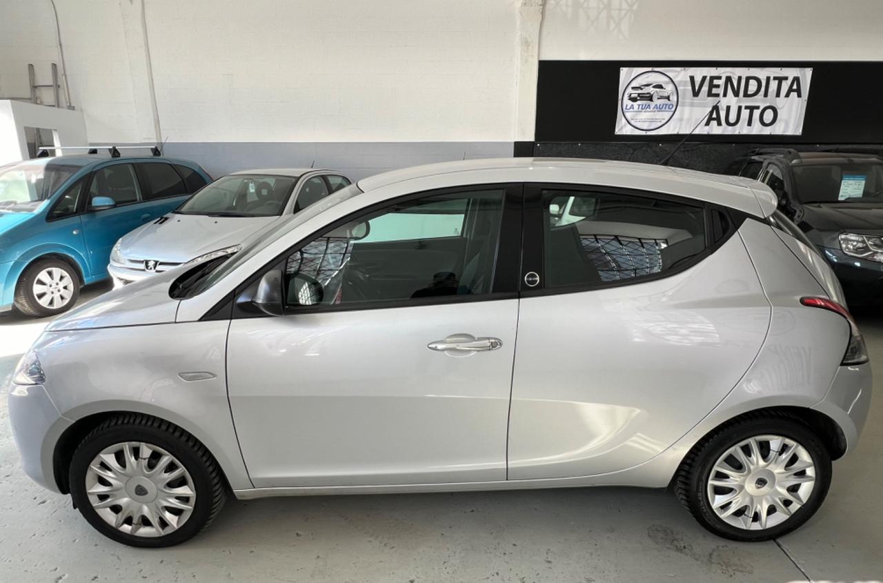 Lancia Ypsilon 1.2 69 CV 5 porte GPL Ecochic Gold