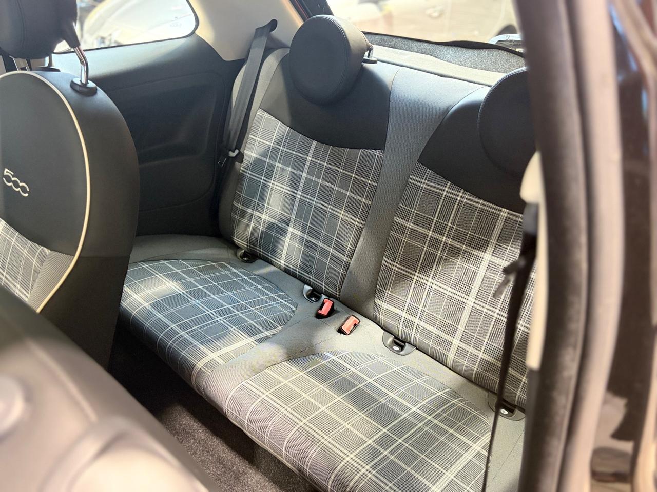 Fiat 500 1.2 Lounge _MIRROR_ 110.000km