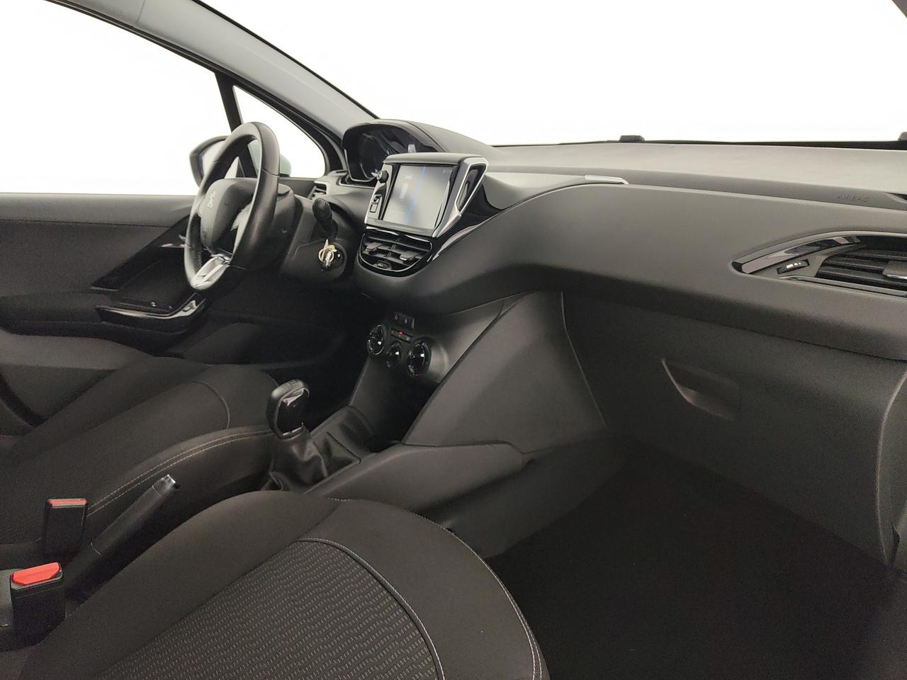 PEUGEOT 208 5p 1.2 puretech Active s&s 82cv neopatentati