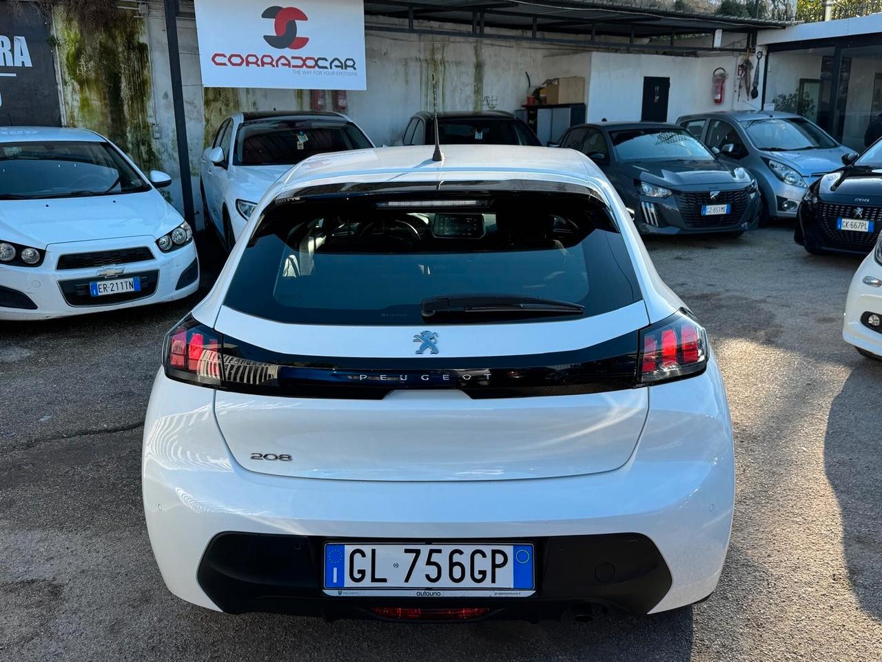 PEUGEOT 1.2 BNZ 100CV 2022 ALLURE 43000KM FULL LED