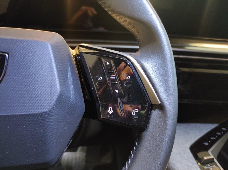 PEUGEOT 3008 3ª serie - 3008 Hybrid 136 e-DCS6 Allure