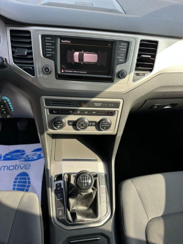 VOLKSWAGEN Golf Sportsvan 1.6 TDI 110 CV Business BlueMotion Tech.