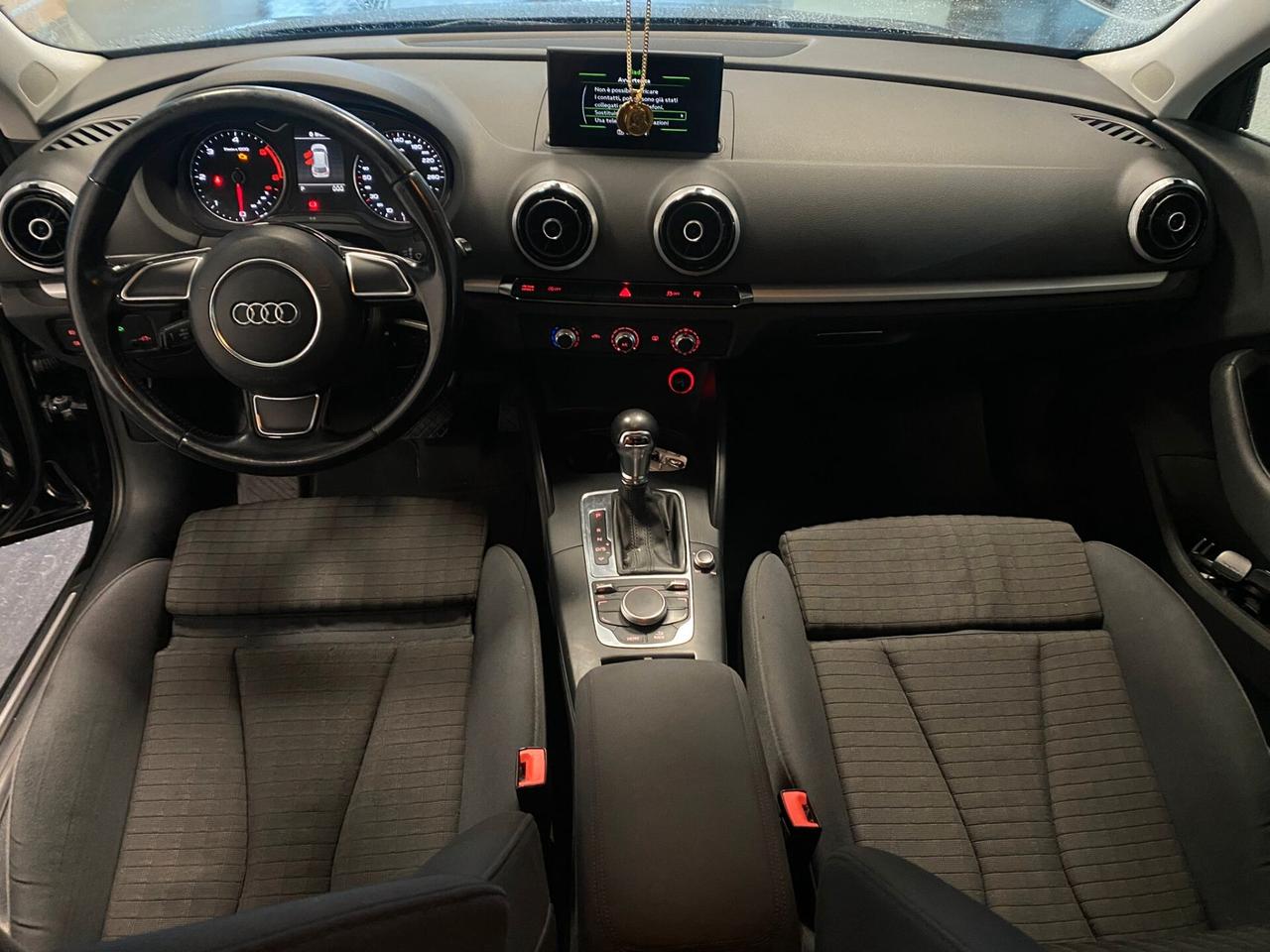 Audi A3 SPB 1.6 TDI S tronic Young