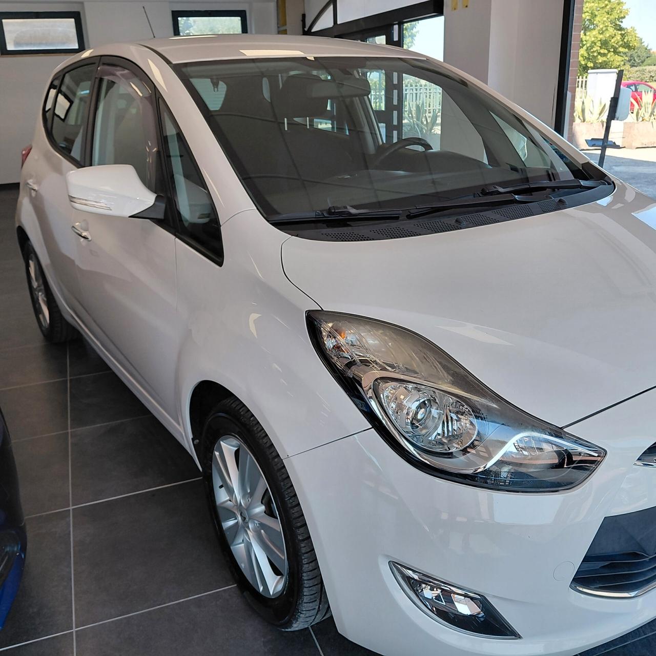 HYUNDAI IX20 ANNO 2012 DS 1.4 ADATTA NEOPATENTATI KM 100 MILA