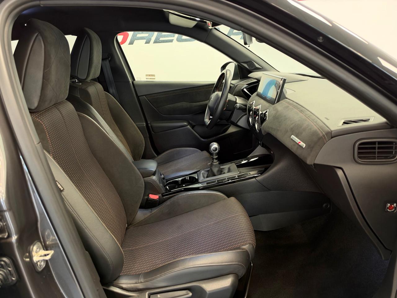 Ds DS3 3 Crossback BlueHDi 100 Performance Line PACK SPORT UNIPROP.