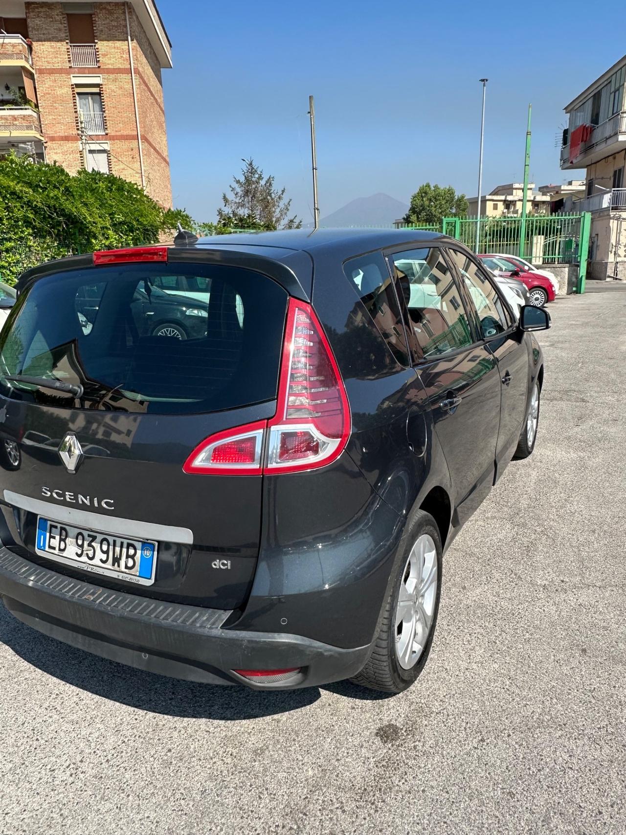 Renault Scenic Scénic X-Mod 1.5 dCi 110CV Luxe